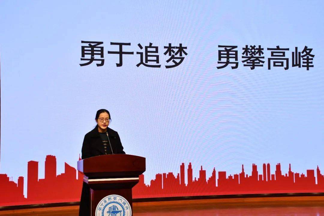 开拓土地的成语_土地开拓者_开拓土地的意思