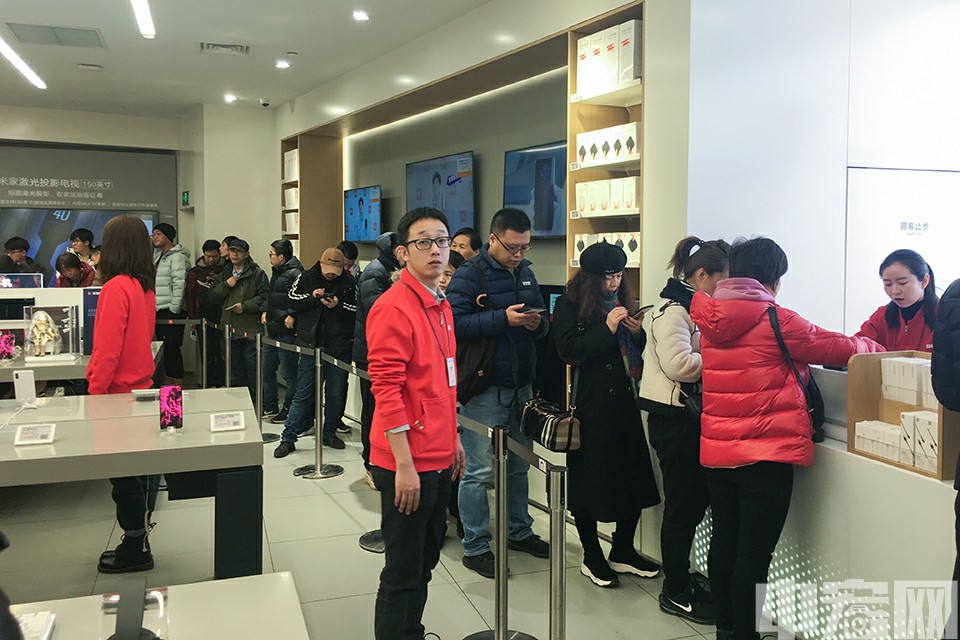 迪卡侬门事件怎么回事_迪卡侬门事件_南京迪卡侬安德门