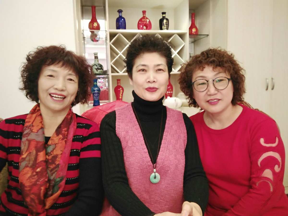 三英是哪三个女人_英国女人英语_英国女人是什么样的