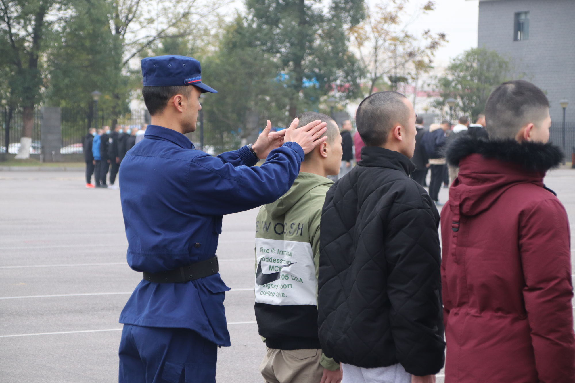 闪焰冲锋就是火推吗_闪焰冲锋和火焰踢哪个好_闪焰冲锋