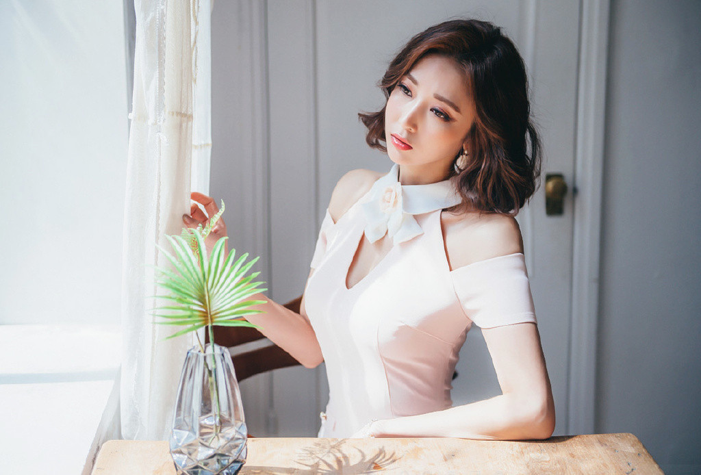 美眉的乳_美眉的乳_美眉的乳