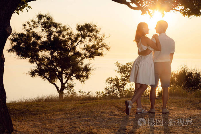 妻凭夫贵_吾妻_吾妻