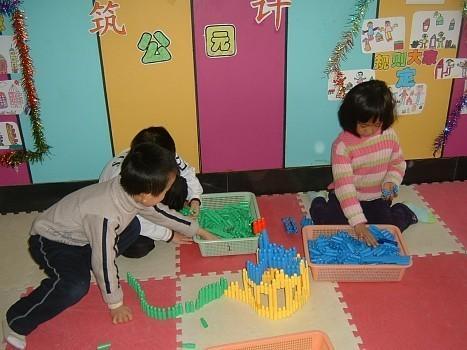 手工玩具 [][][]  