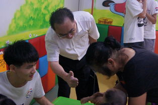 乐玩游戏盒子下载 